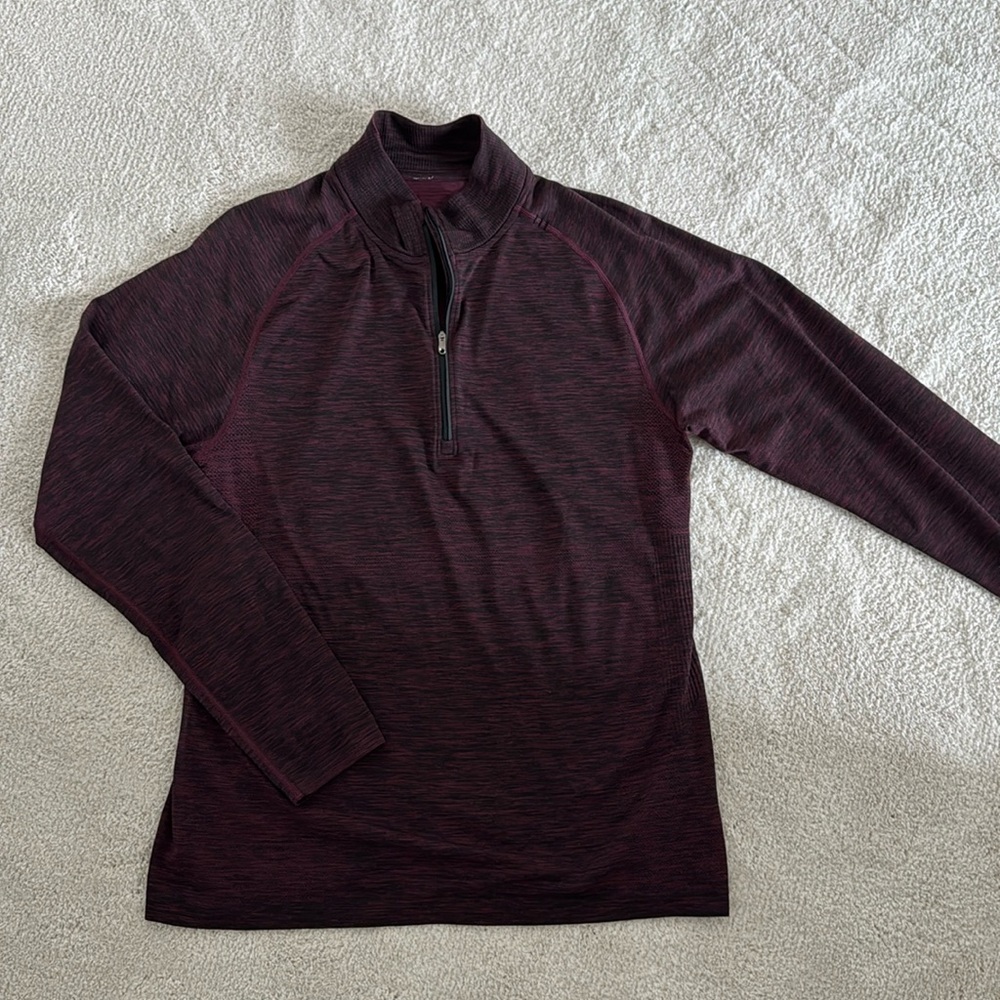 Lululemon Men’s Vent Tech 1/4 Zip